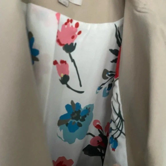 LOFT • Ann Taylor Modern Double-Breasted Trench Coat Size 6 - Picture 6 of 7